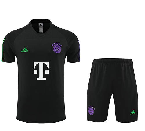 23/24 Bayern Training Soccer Jerseys