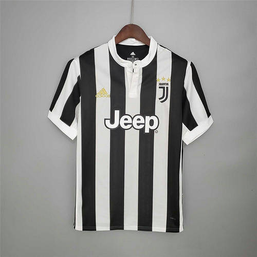 17-18 Juventus Home