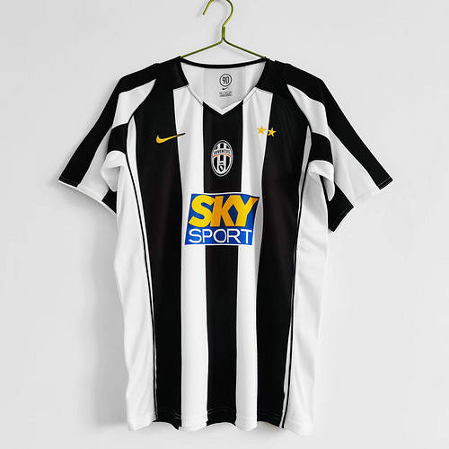 04-05 Juventus Home