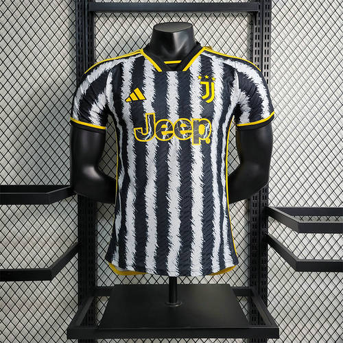 23-24 Juventus Home player version