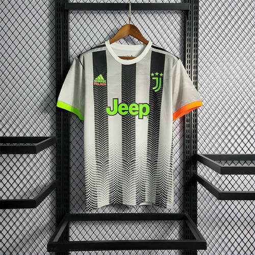 19-20 Juventus four Away black/white