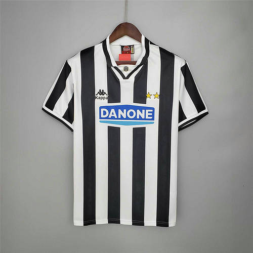 94-95 Juventus Home