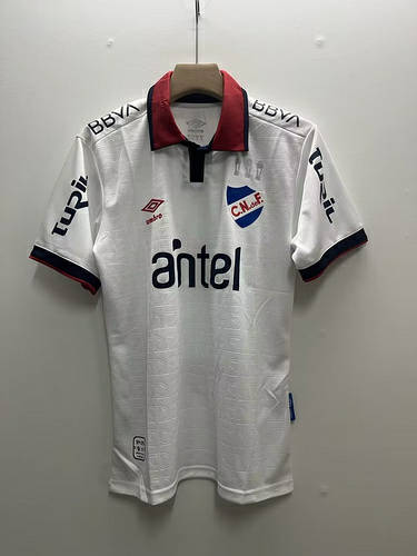 24/25 Club Nacional De Football Home Soccer Jerseys