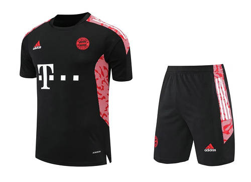 22/23 Bayern Training Soccer Jerseys